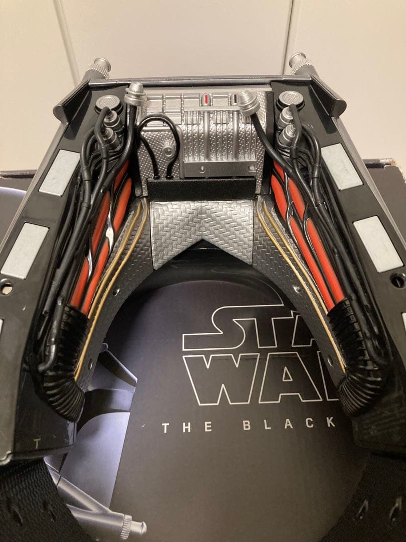 スターウォーズ ブラックシリーズ ダース ベイダー ヘルメット