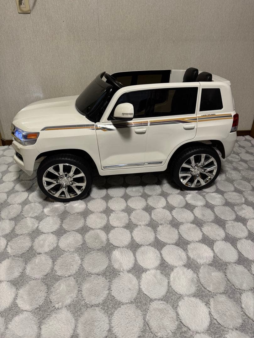 電動乗用カー TOYOTA ランクル 電動乗用ラジコン トヨタ ランドクルーザー