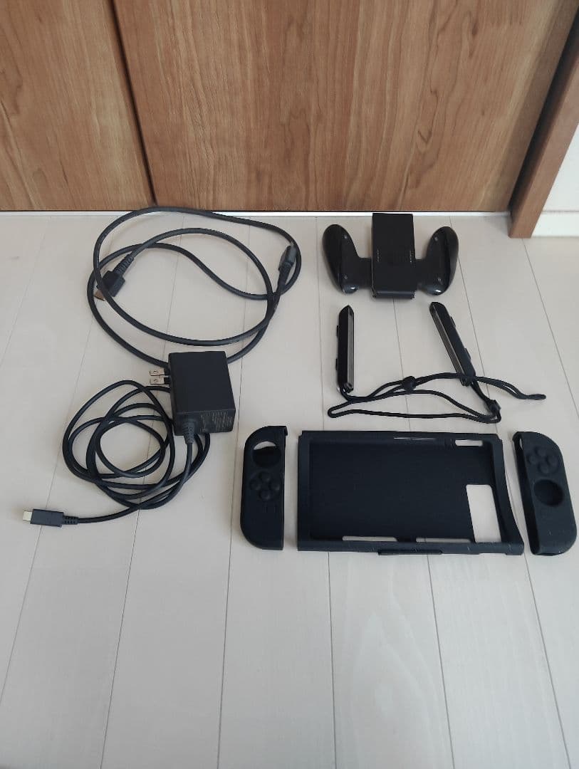 Nintendo Switch 本体　グレー