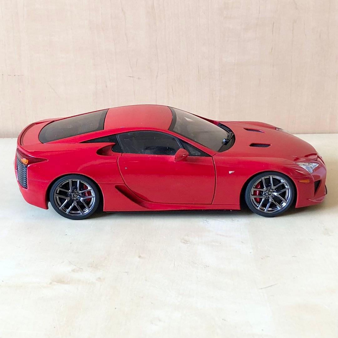 ミニカー AUTO ART 1/18 Lexus LFA