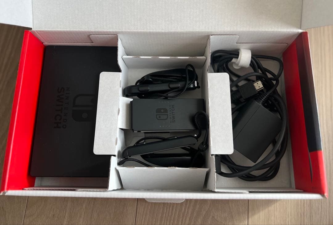 ◻︎リサとガスパール [美品]Nintendo Switch