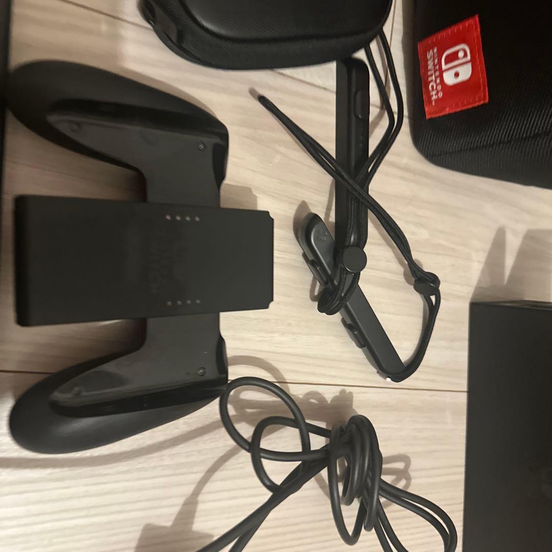 Nintendo Switch グレー本体　ケース付き