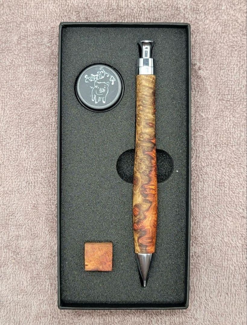美品 極上花梨瘤紅白　シャープペンシル0.5ミリ