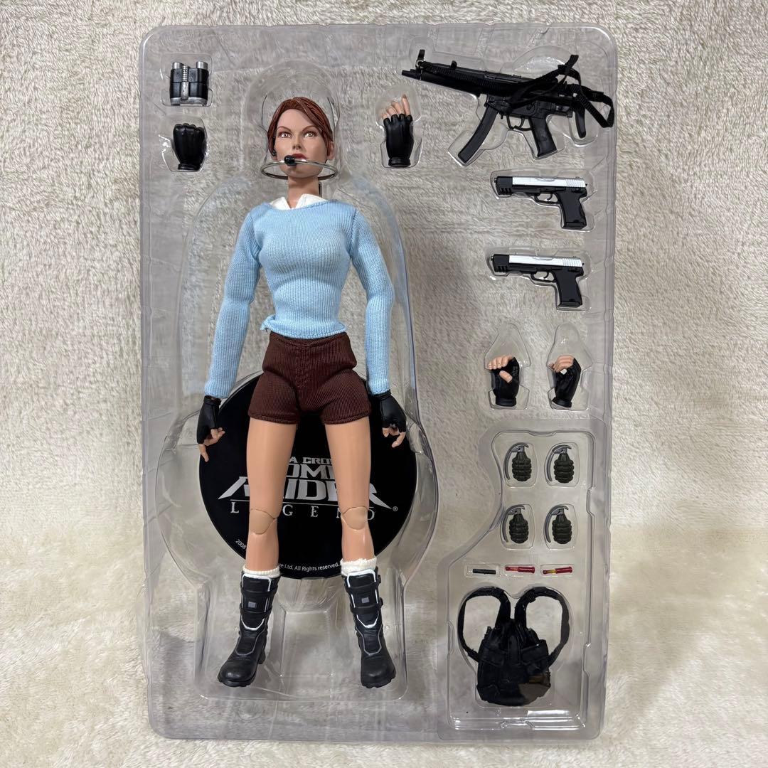 【希少】トゥームレイダー 1/6 スケール ララ・クロフト フィギュア