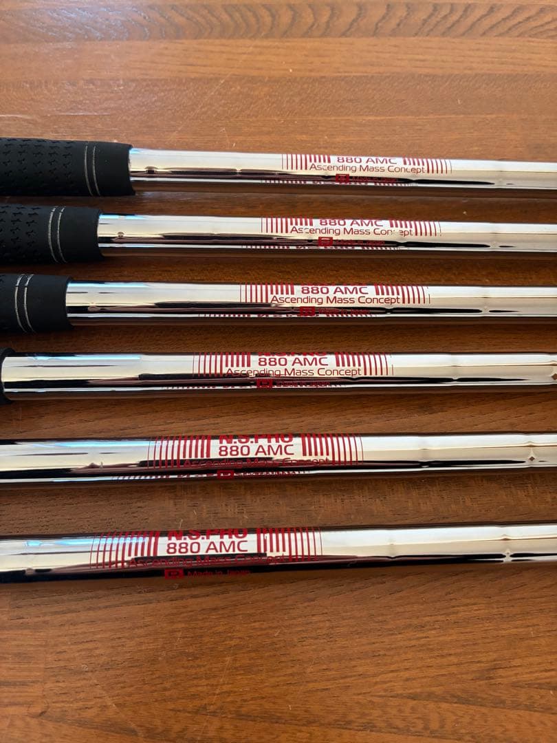 タイトリストT200アイアン　6-9 P 48