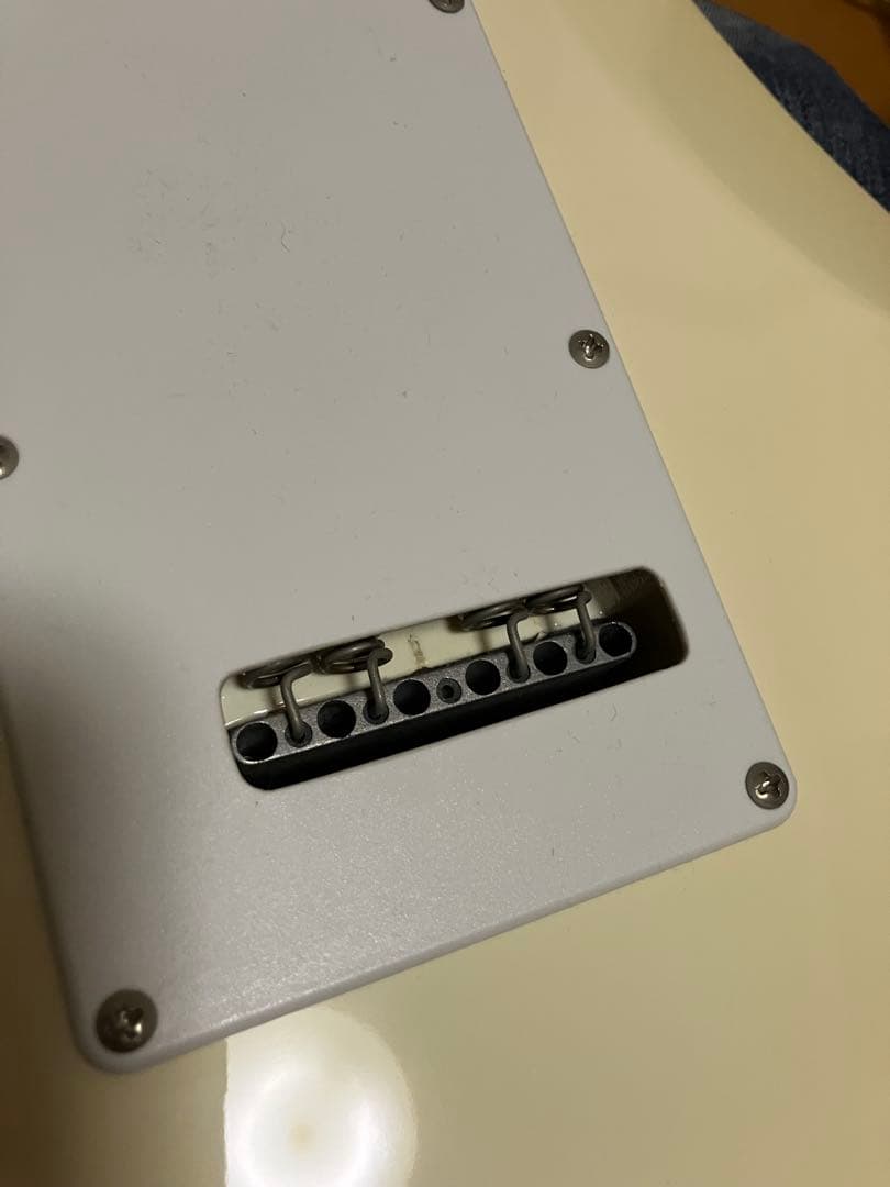 ストラトキャスタータイプ エレキギター ホワイト　プレイテックST250Ⅱ改