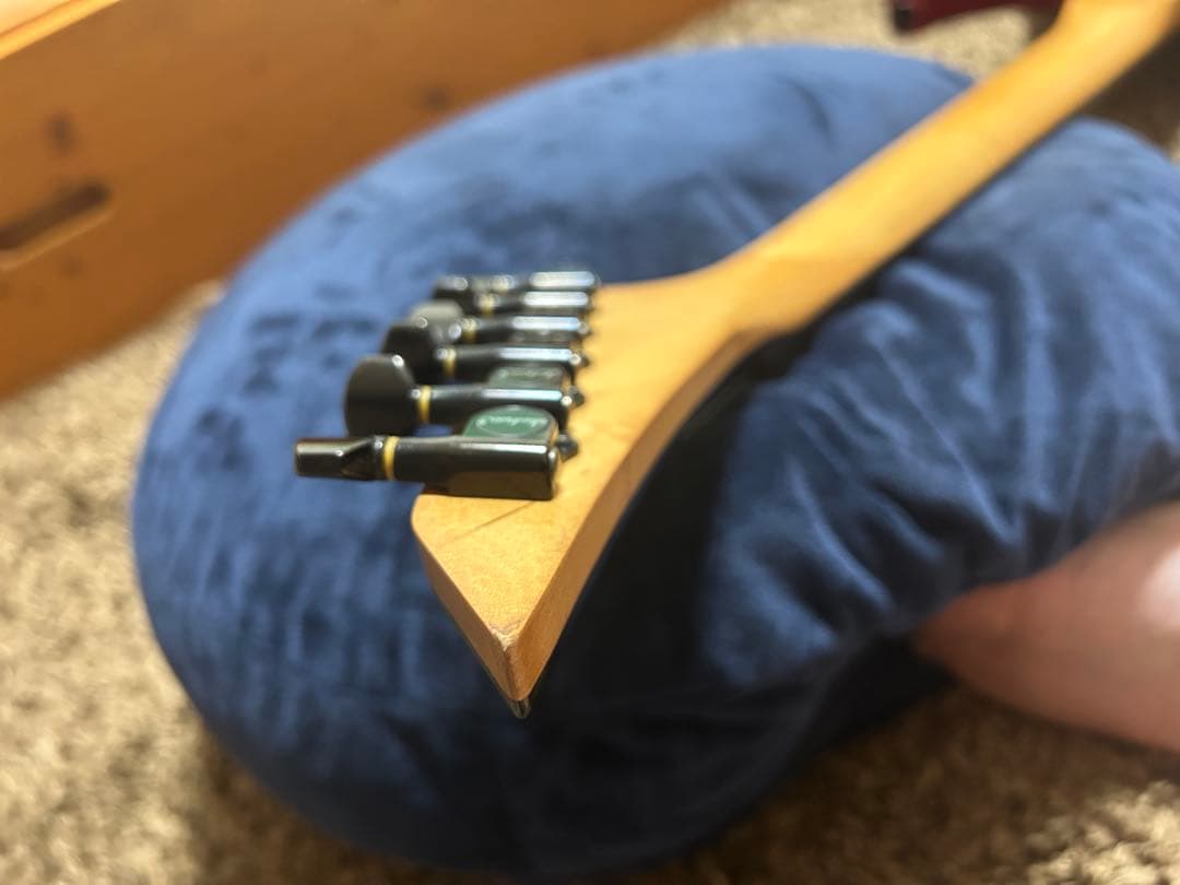 ギター Jackson Dinky AXE CUSTOM Gradation Red