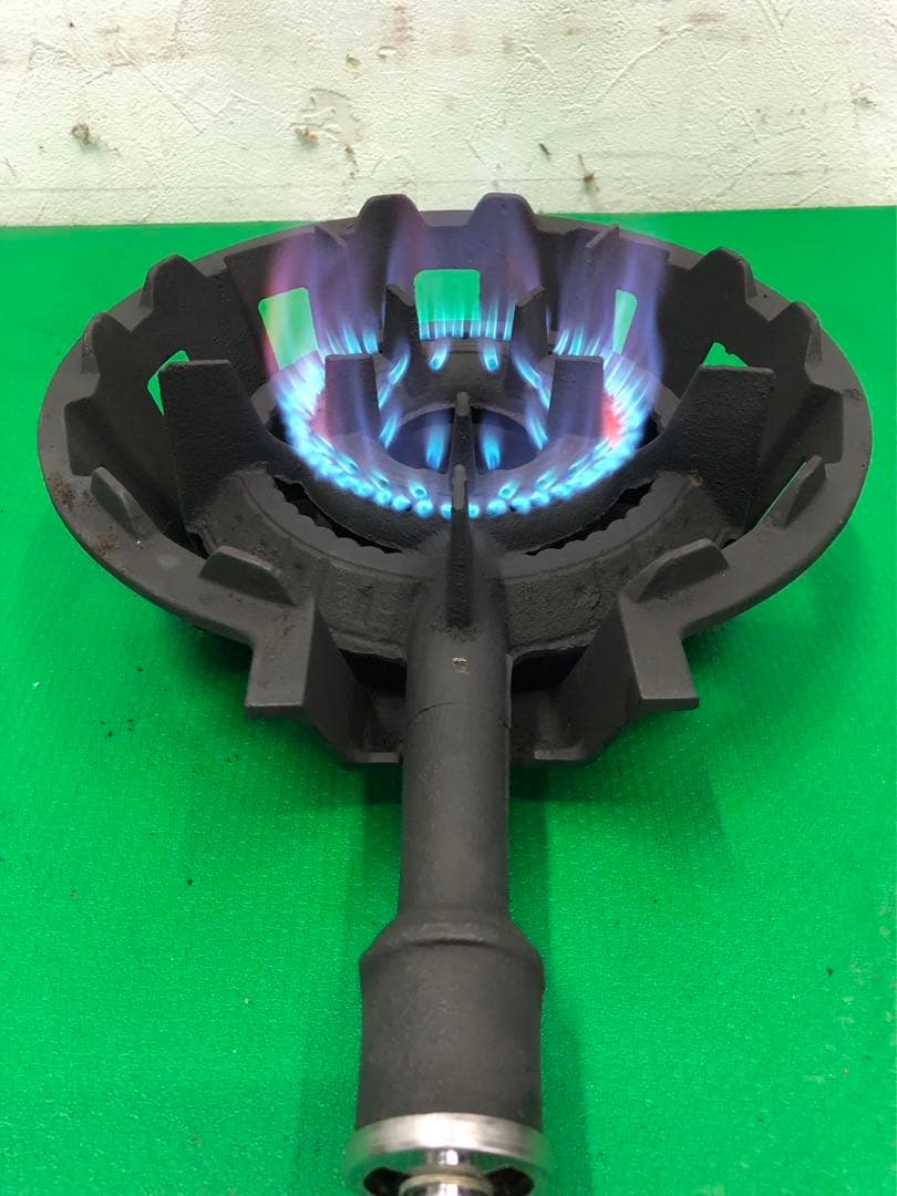 ☆工場整備品☆鋳物コンロ　LPG