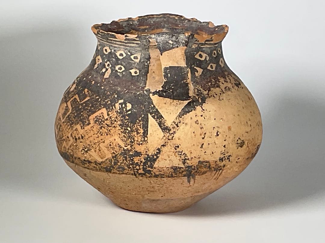 バンチェン土器　彩陶双耳壺　タイ古陶磁　発掘　幾何学　アンダーソン　高さ14cm