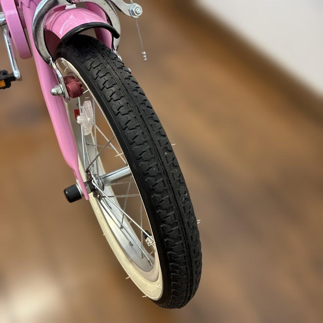 イノベーションファクトリー　キッズ　アサヒ　補助輪付き