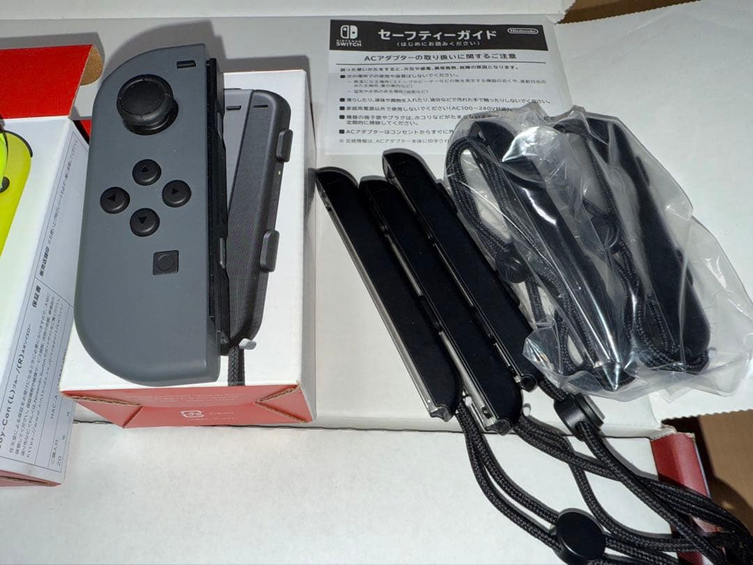 Nintendo Switch 本体 純正付属品各種　ジョイコン計5個