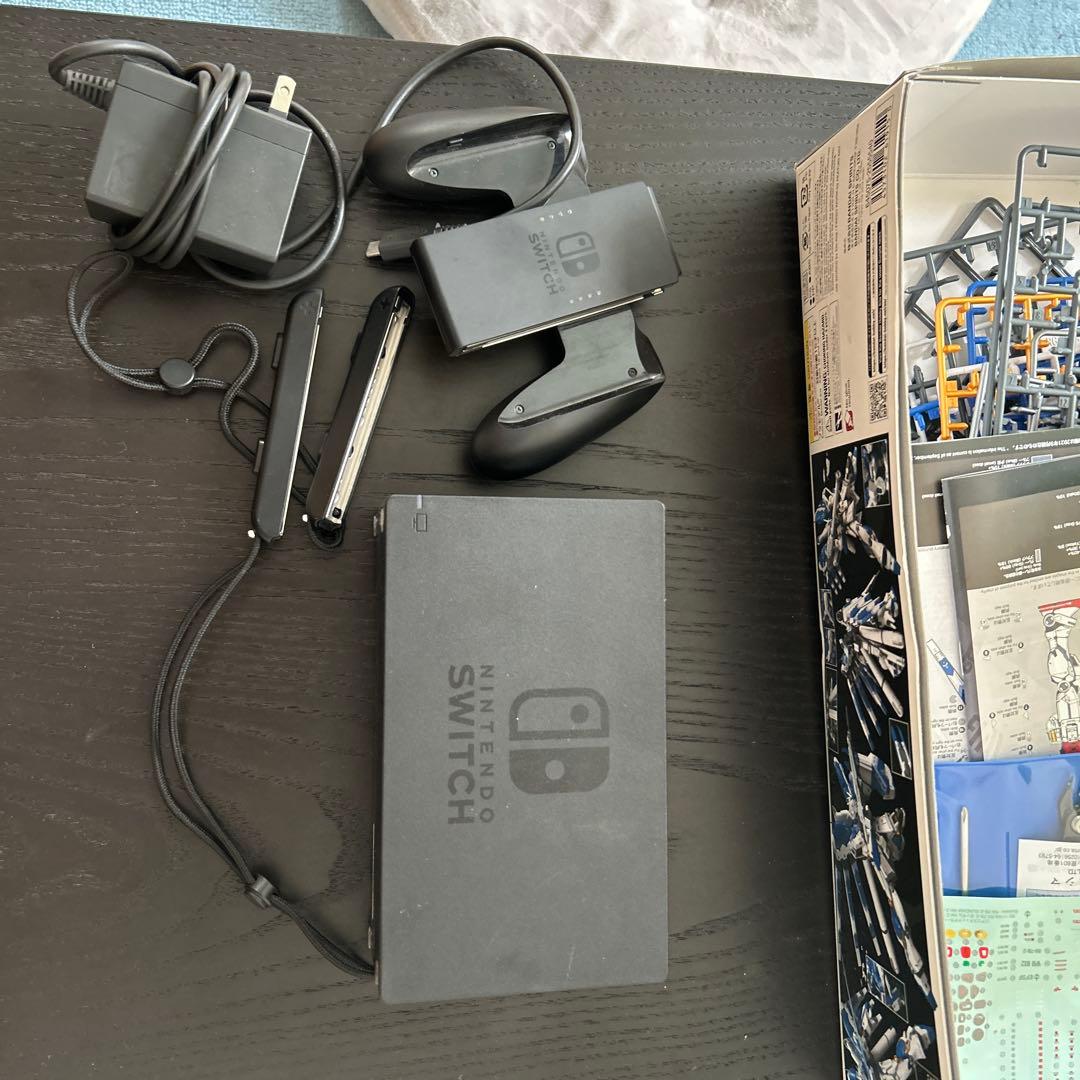 Nintendo Switch 赤　512GB microSDカード付き