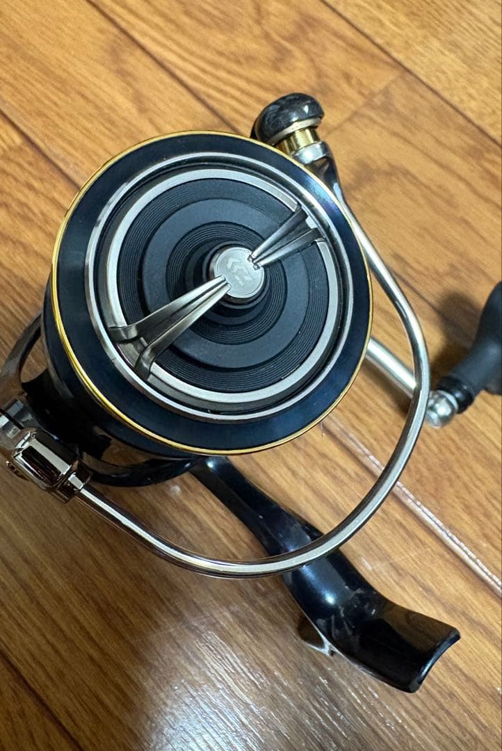 DAIWA ダイワ スピニングリール 19 セルテート LT3000-CXH