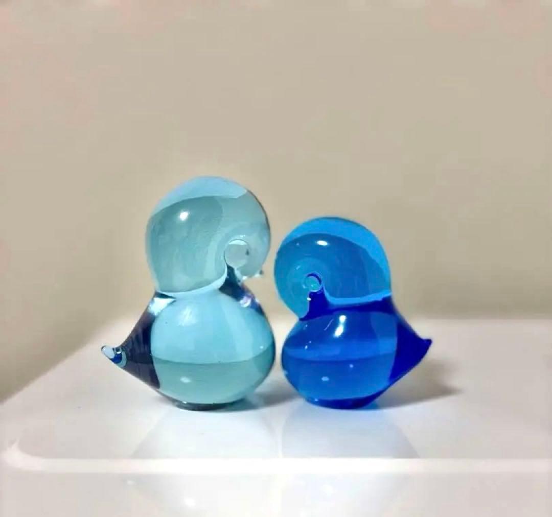 【FMkonstglasコンストグラス】ガラス製 鳥の置物 ペーパーウエイト