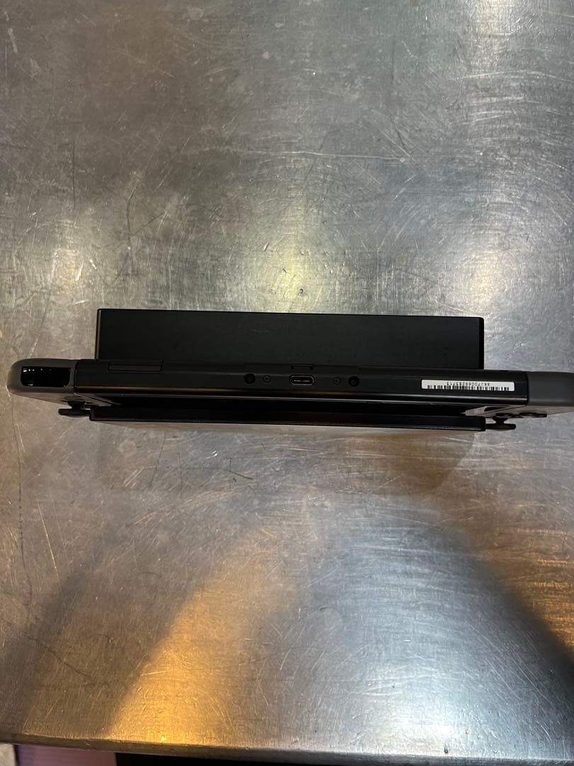 ニンテンドーswitchモンハンライズスペシャルエディションプロコンとオマケ付き