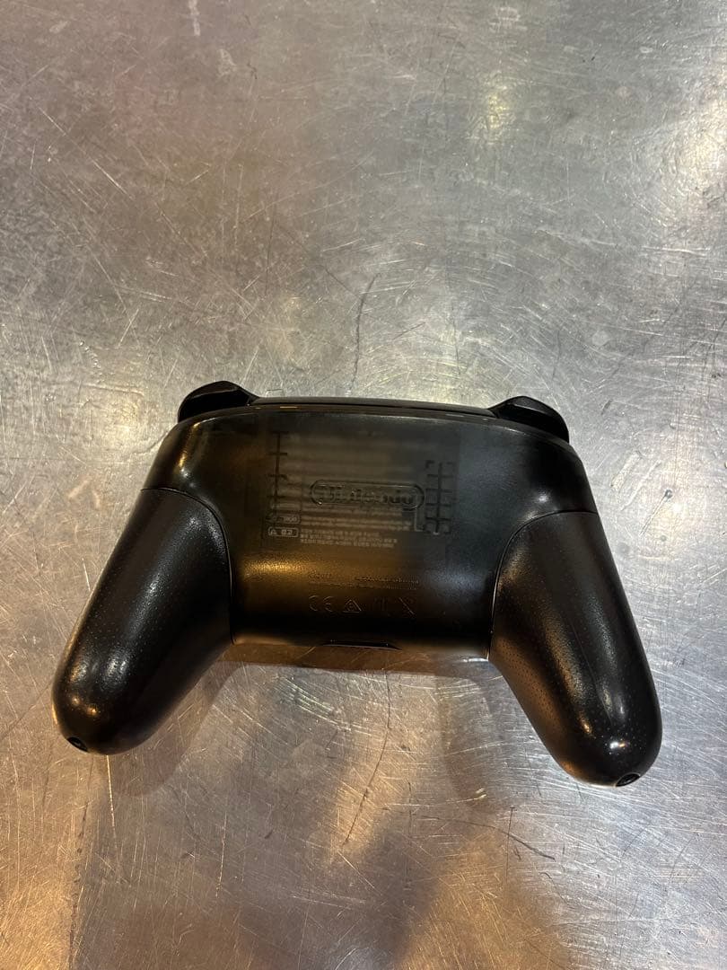 ニンテンドーswitchモンハンライズスペシャルエディションプロコンとオマケ付き