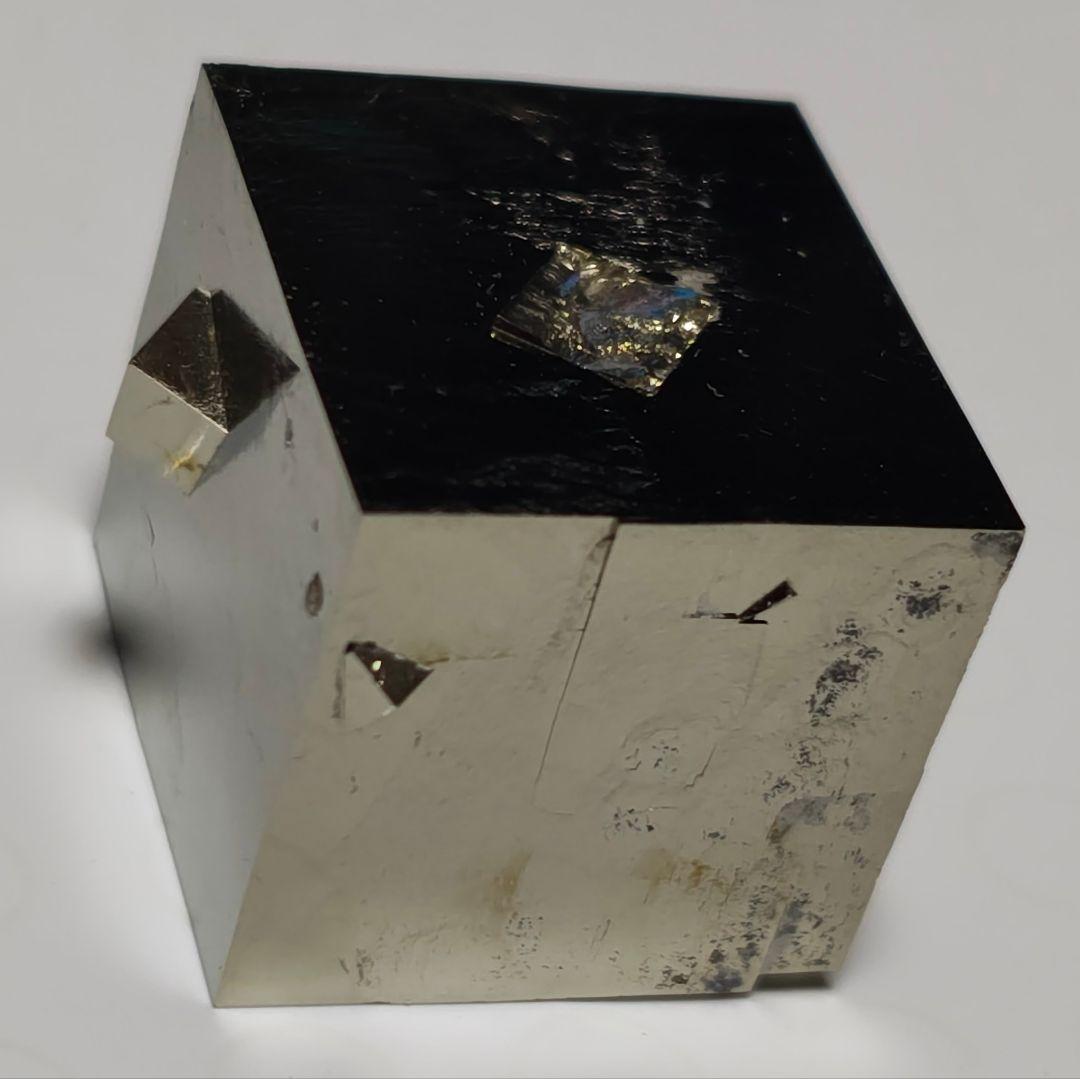 パイライト　立方体　大