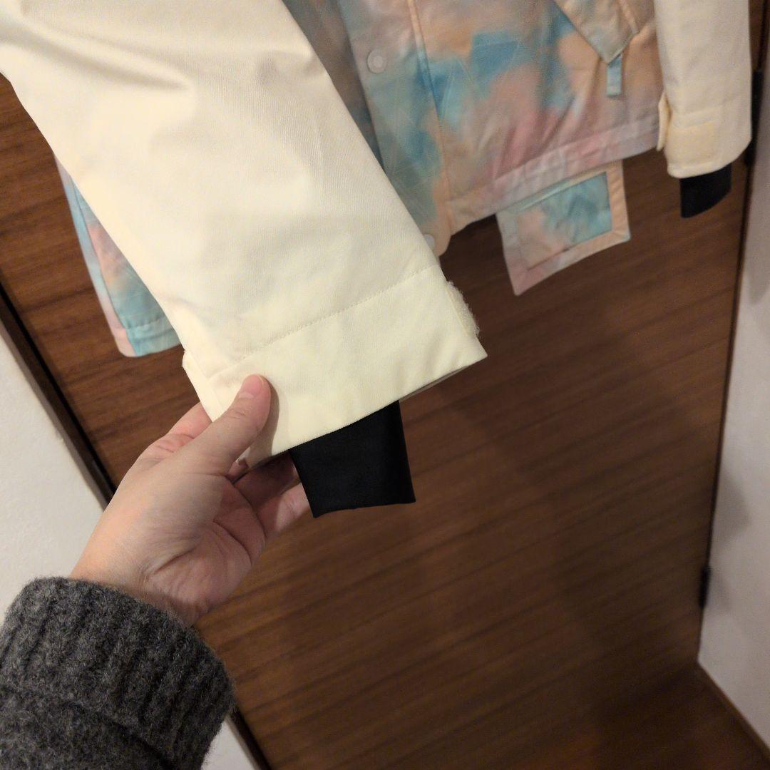 スノーボードウェア上下（女性用）