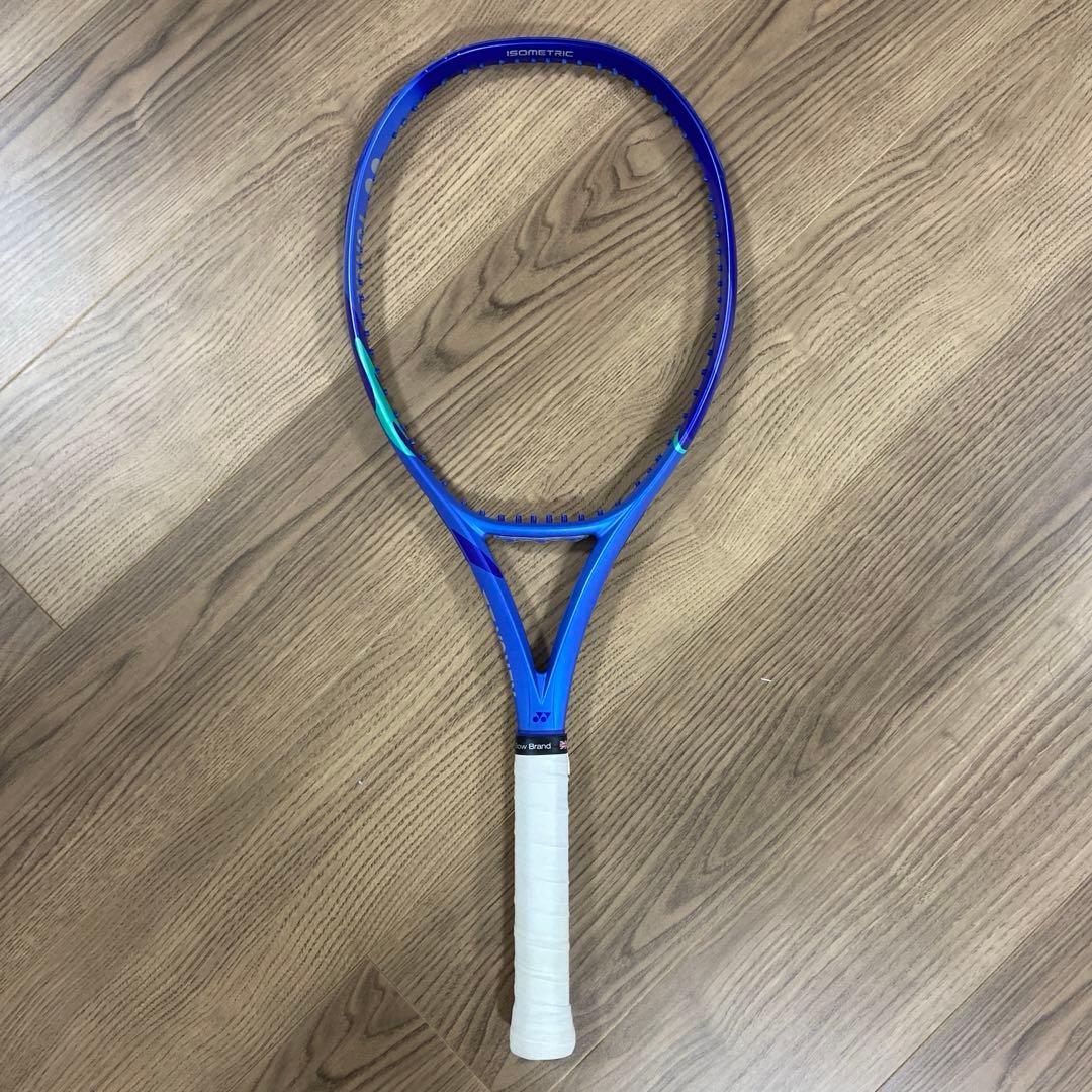 ヨネックス　EZONE100ツアー　他3本セット