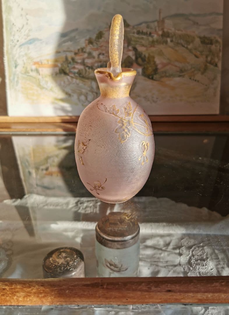 アンティーク ドームナンシー 駒草金彩デキャンタ ラヴェンダーピンク キャラフ