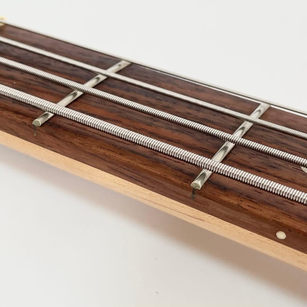 【美品】Traveler Guitar escape ヘッドレスベース