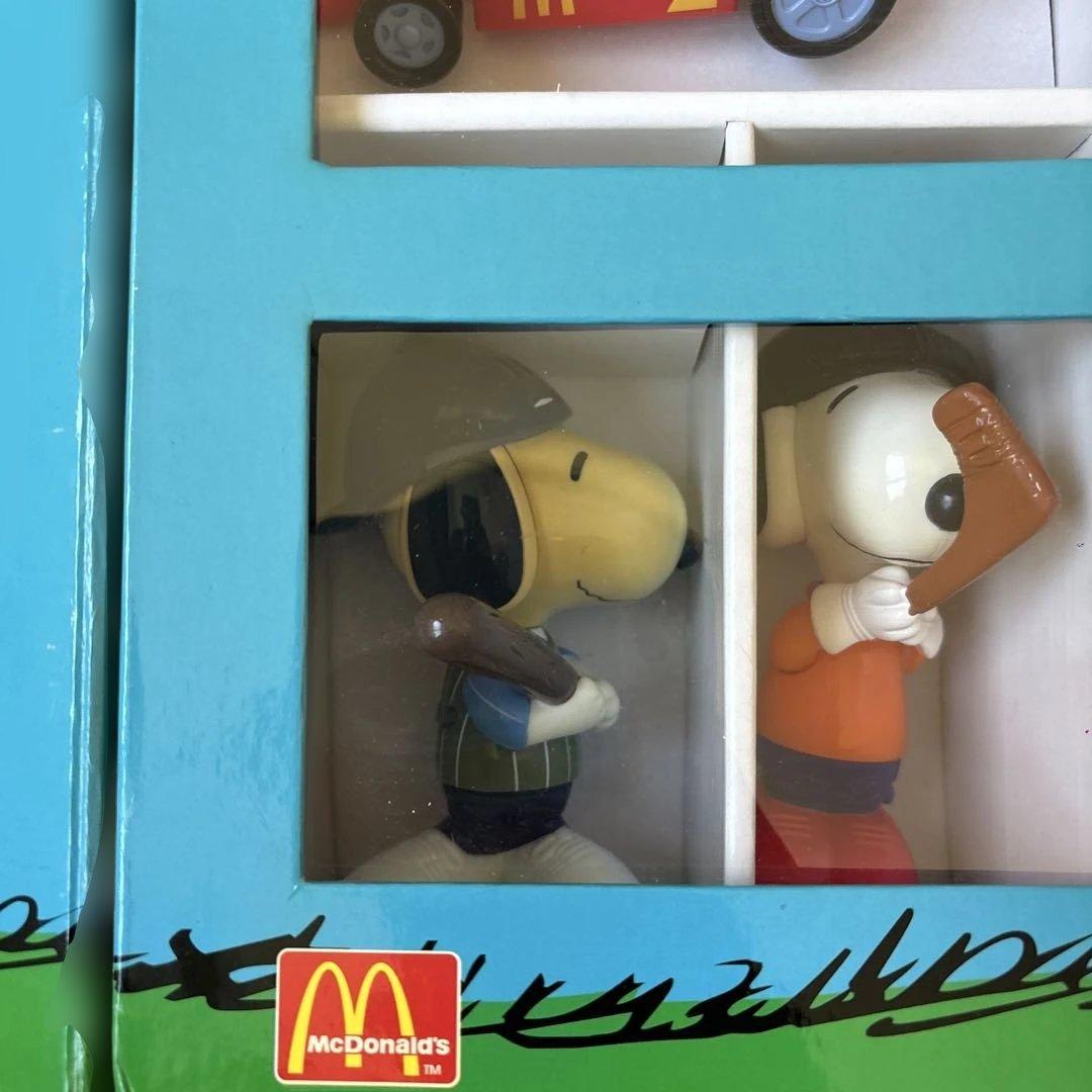 スヌーピー&マクドナルドコラボフィギュアセット