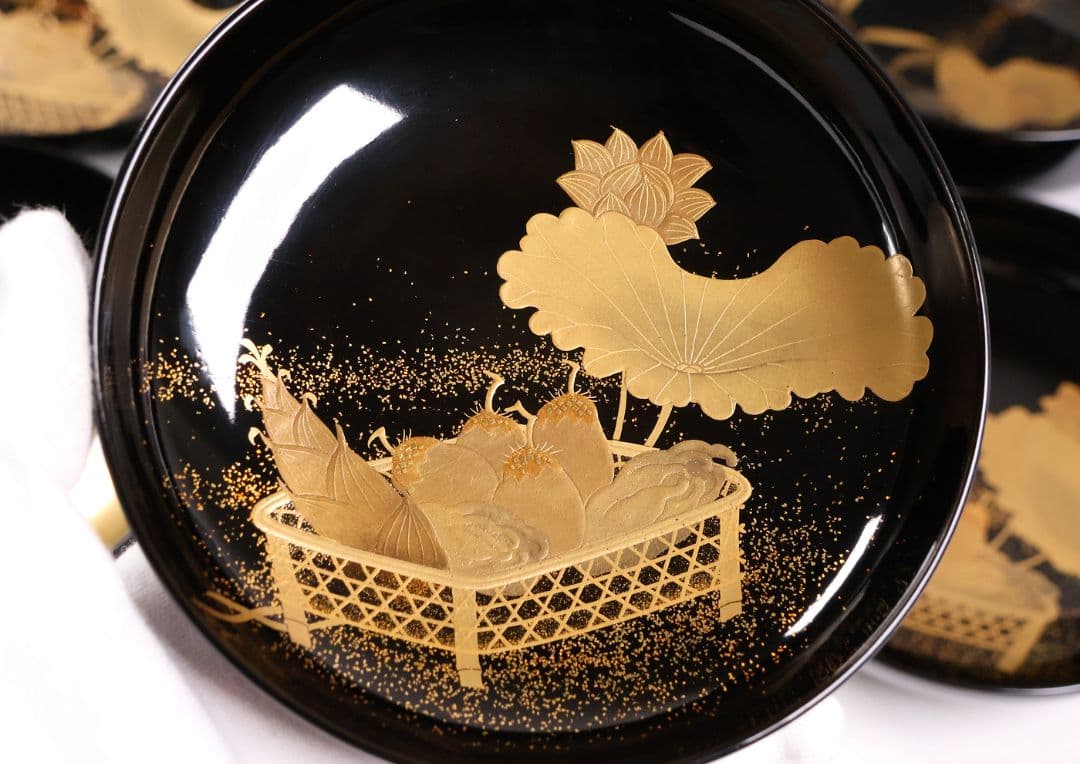 【CM412】天然木漆塗 加賀蒔絵 蓮と野菜金蒔絵 黒煮物椀 五客 漆器 昭和期