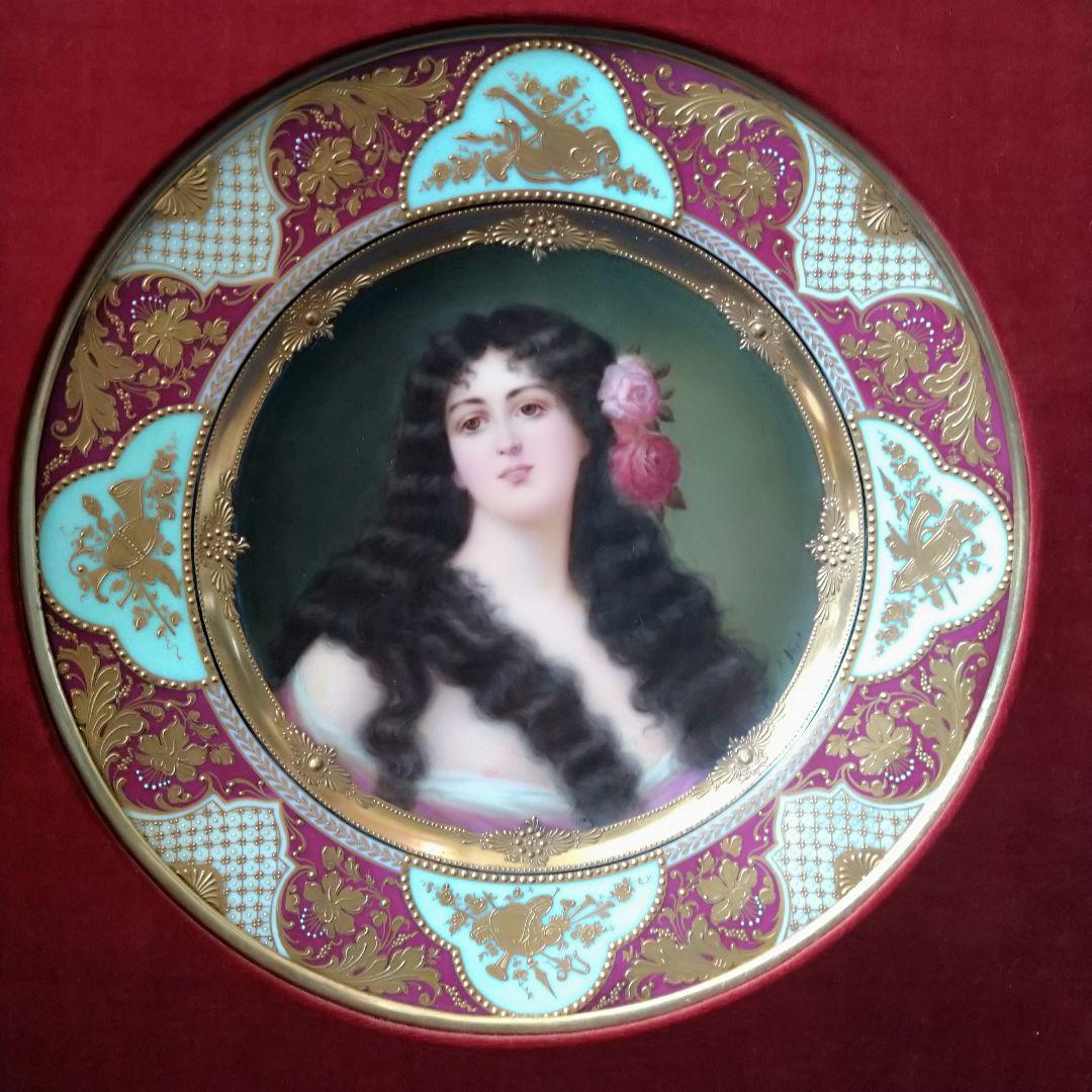 ✤ヴィエナスタイル(ウィーン釜)額装絵皿✤『花の髪飾りの女性』✤
