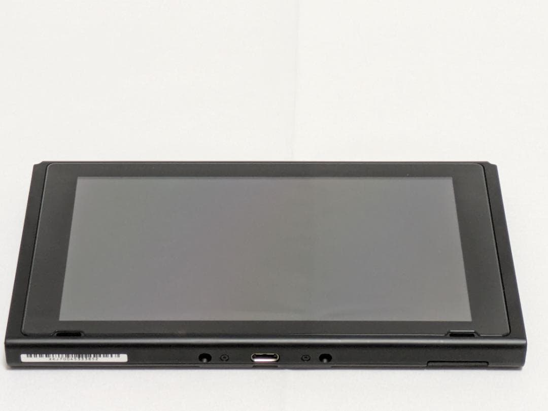 【美品】Nintendo Switch 本体（バッテリー強化版）純正ケース付き