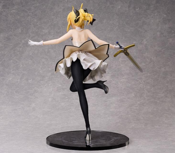 【新品・未開封】セイバー/アルトリア・ペンドラゴン リリィ　1/4 フィギュア