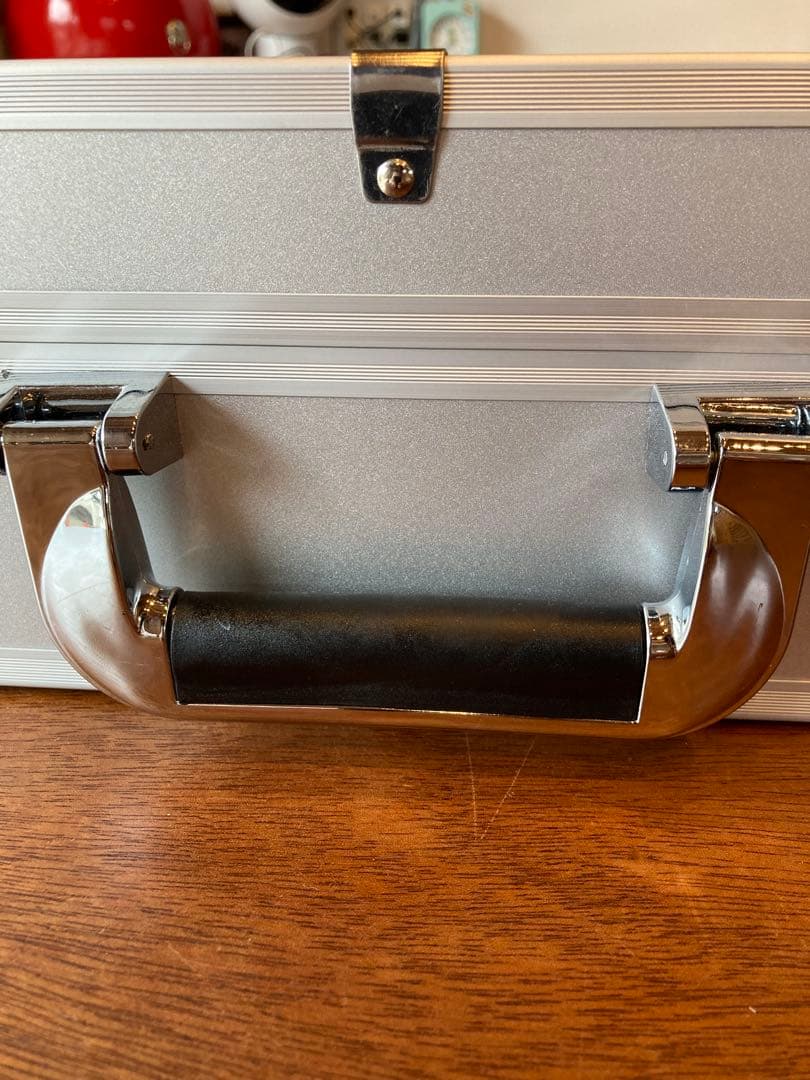 【美品】トイガーアタッシュケース