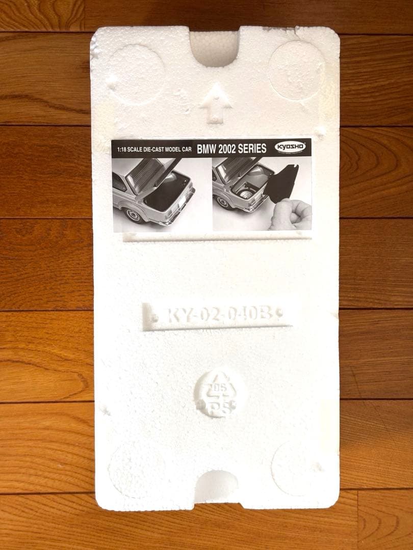  2002 turbo ミニカー1/18