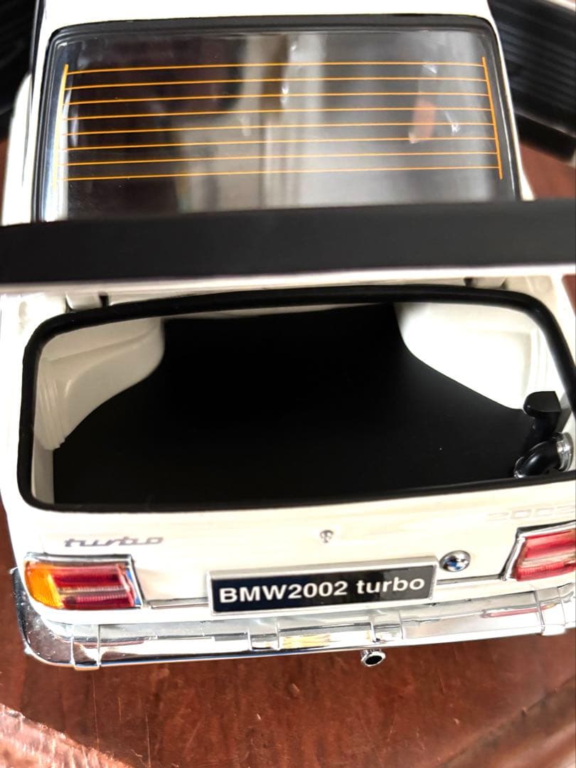  2002 turbo ミニカー1/18