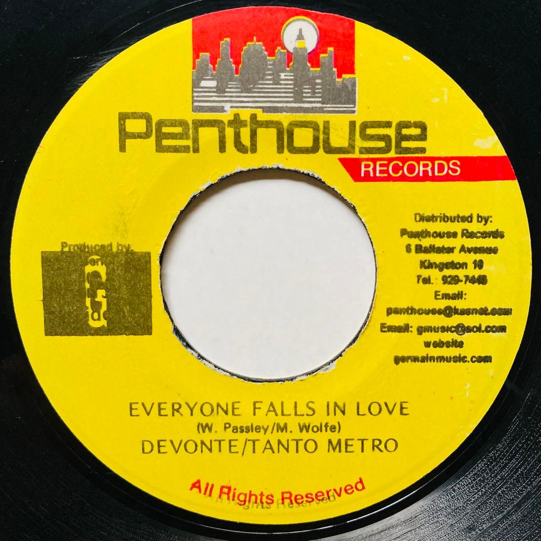 レゲエ　Upclose & Personal リディム　8枚