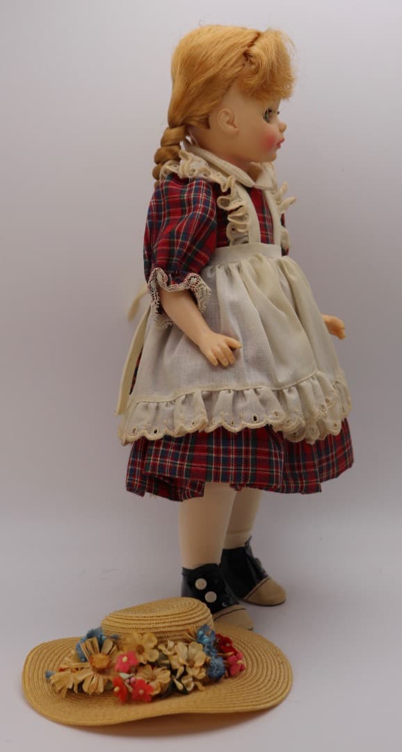 Mc GUFFY ANA マダムアレキサンダードール 金髪 麦わら帽子32cm