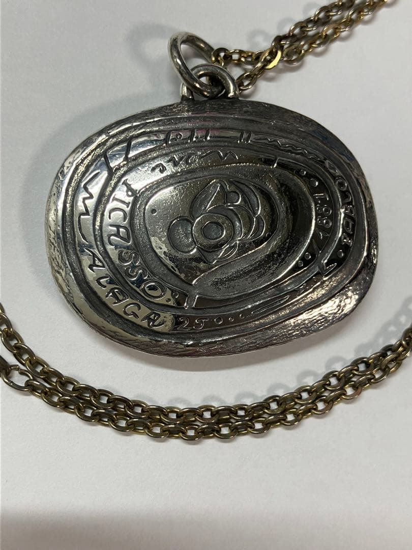 パブロ ピカソ 生誕100周年記念メダル ユネスコ ネックレス 希少 レア