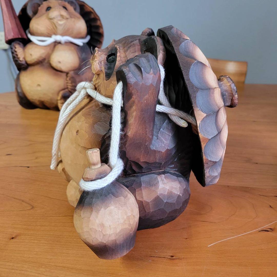 【匿名発送】木工品　たぬき　夫婦　縁起物　アンティーク　木彫り