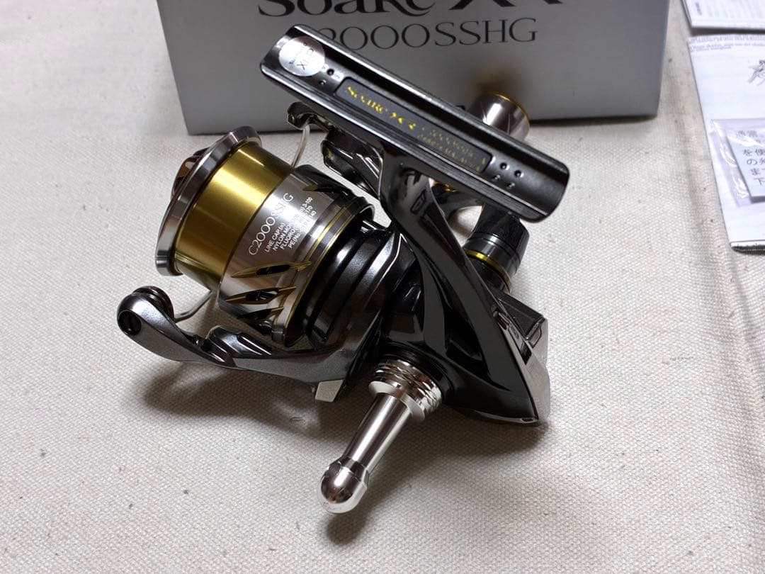 【極美品】シマノ リール 25ソアレXR C2000SSHG 【カスタム品】