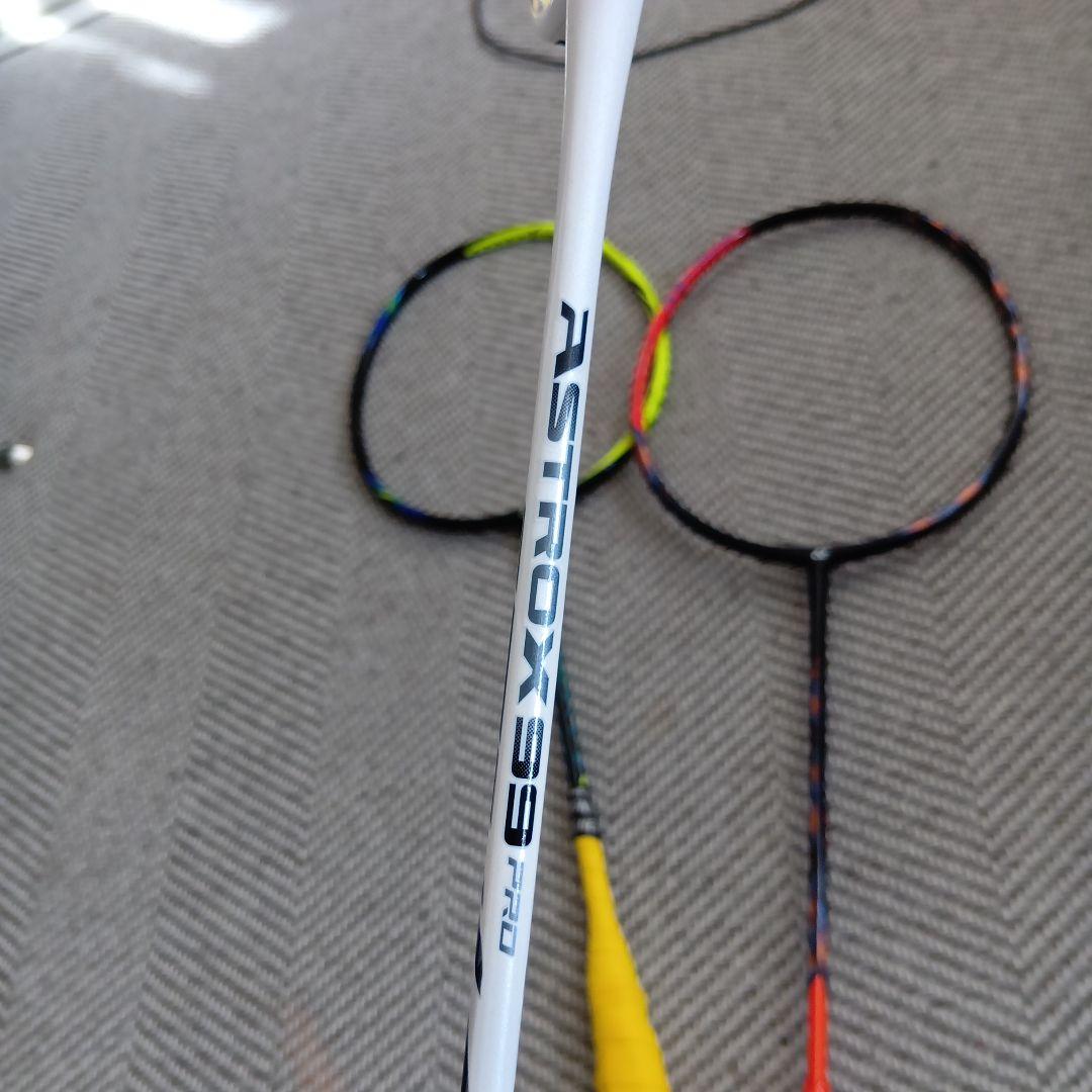 バドミントンラケット 3本セット
