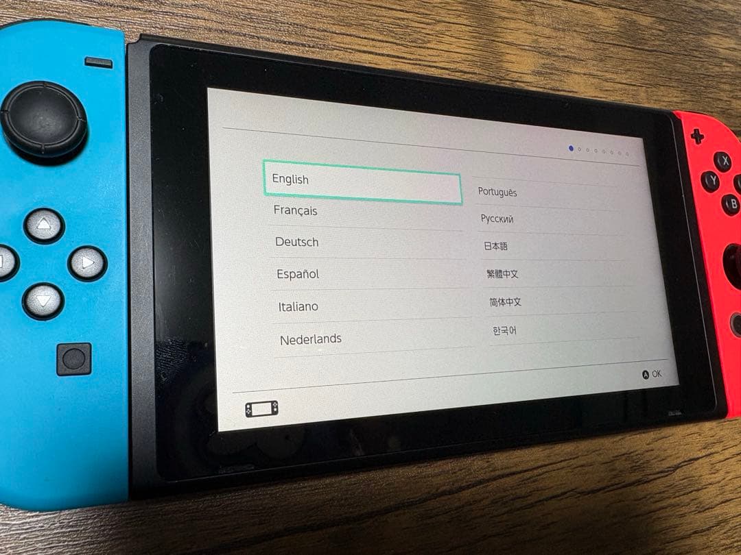 Nintendo Switch ニンテンドースイッチ　本体　ソフト付き