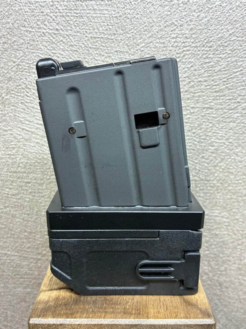 R7-24 東京マルイ GBB M4 マガジンアダプター 外部ソース仕様