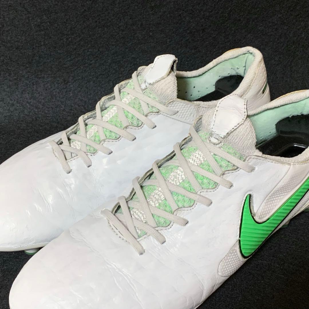 【美品】NIKE ティエンポ レジェンド 8 エリート FG