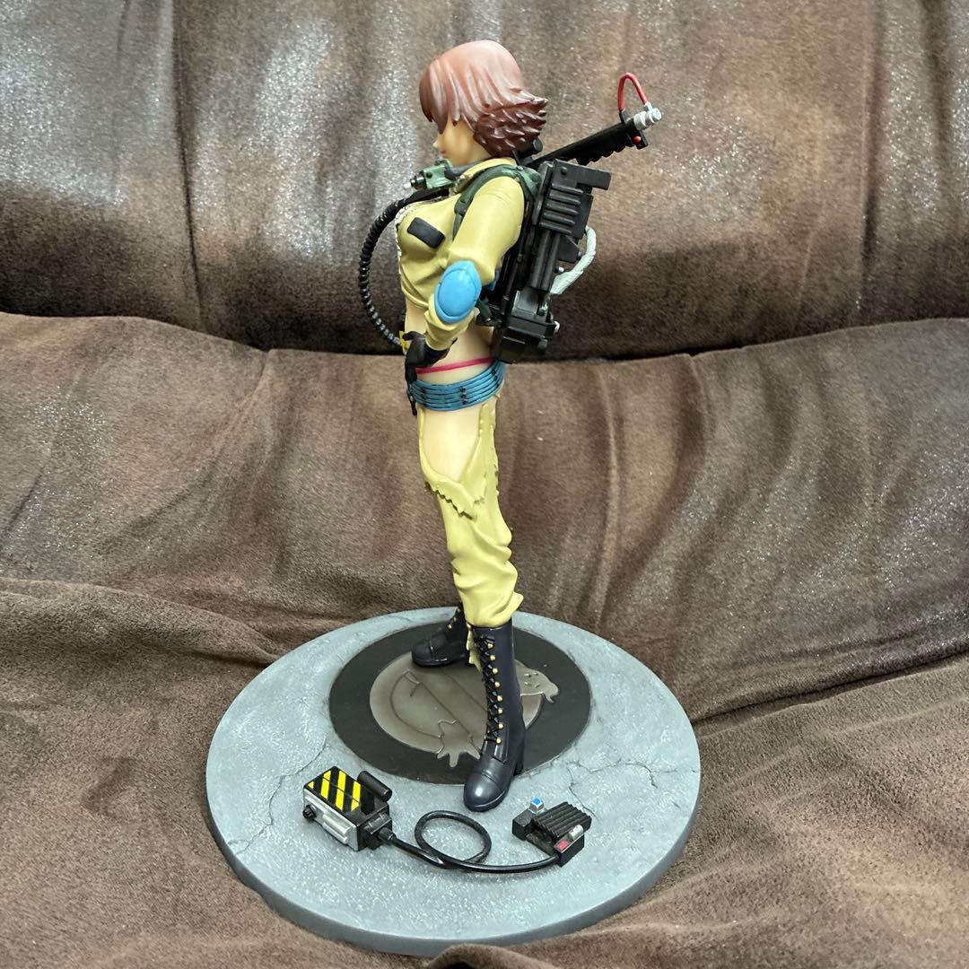 コトブキヤ　ゴーストバスターズ　ルーシー　フィギュア