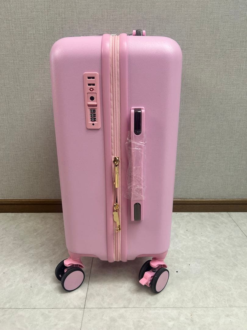 かおるこ　新品　おぱんちゅうさぎ　スーツケース ドンキ限定