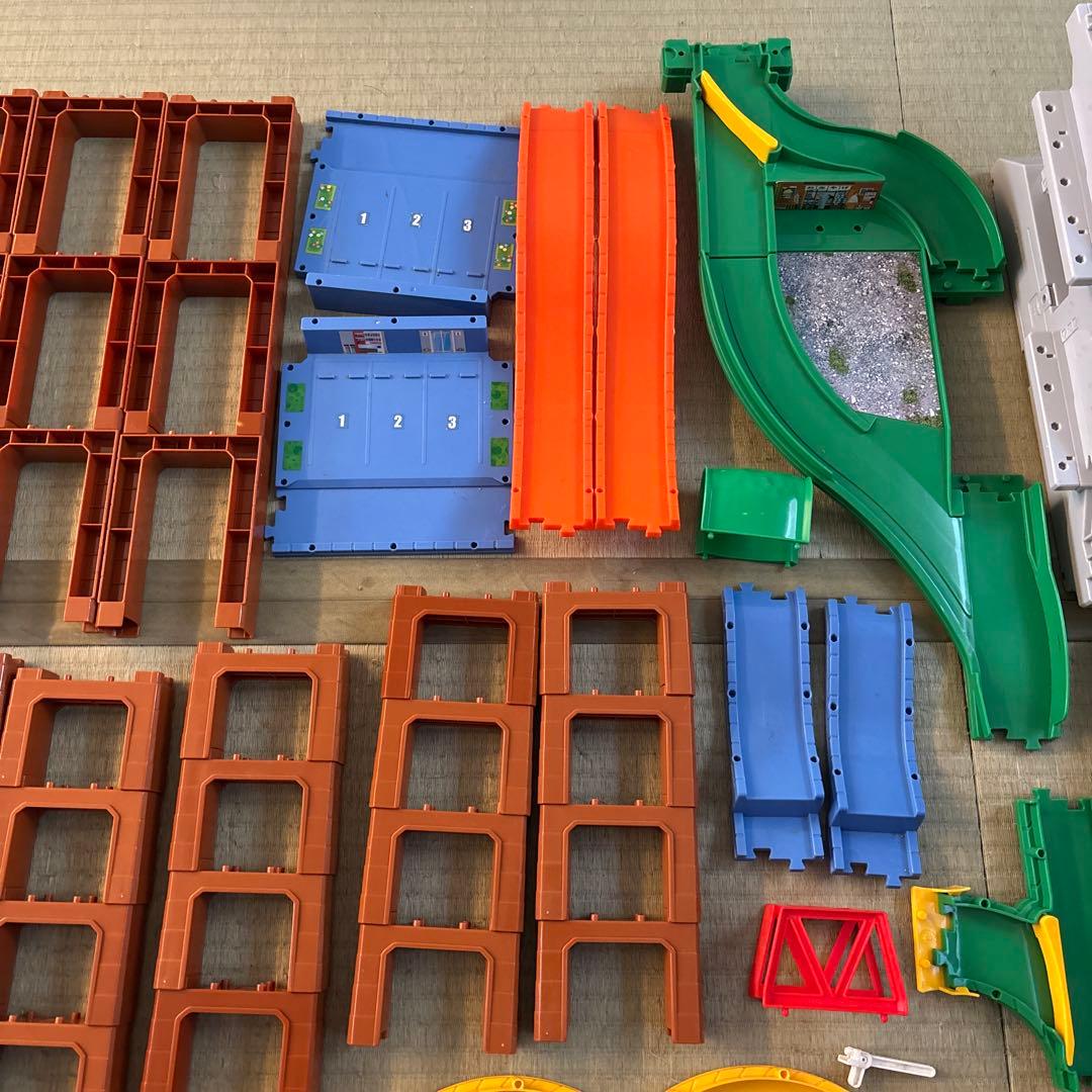 トミカシステム　オートやまみち道路セット　大量