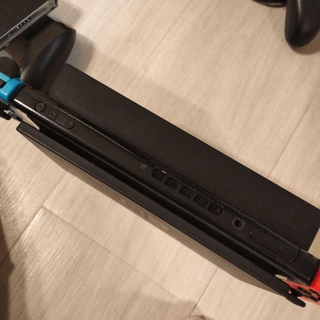 任天堂 Switch スイッチ 本体 コントローラー ケース セット