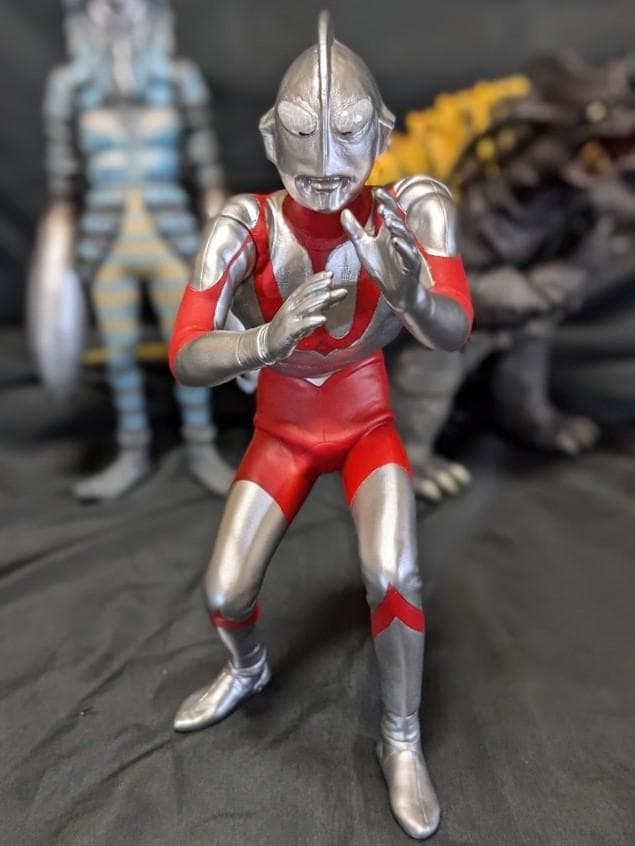 ウルトラマン＆バルタン星人＆ネロンガ（ＣＣＰ）1/6特撮シリーズ３体セット