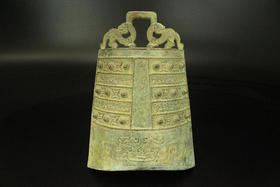 中国美術 青銅 釣鐘 饕餮紋 大小 四件 揃 書家旧蔵品(LC338)