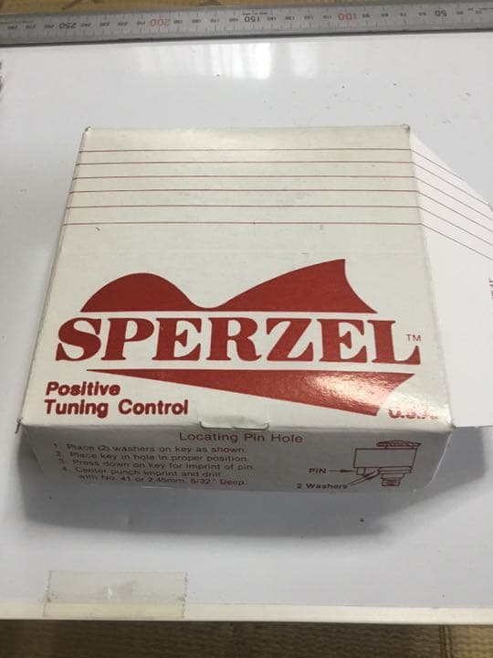 エレキギター用糸巻き(両側タイプ)