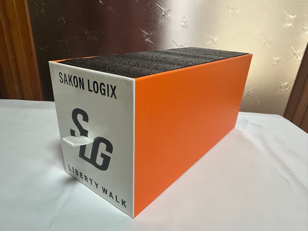 GCD 三菱ふそう リバティーウォーク トラック 1/64 LBWK